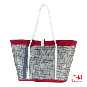 Shopping tote Mike, recycled  grey  sail / red canvas, handmade in Italy by J-M Sails and Bags. Backside  view