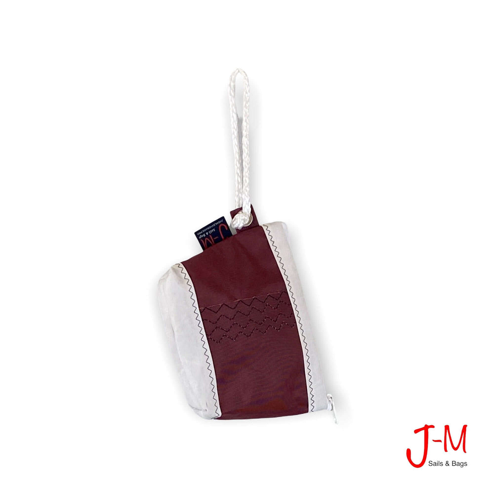 POUCH HOTEL, Bordeaux dacron / white handcrafted by J-M Sails and Bags from recycled sails in Italy, Front hang side