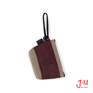 POUCH HOTEL, BORDEAUX DACRON / BEIGE handmade in Italy by J-M Sails and Bags hang front side