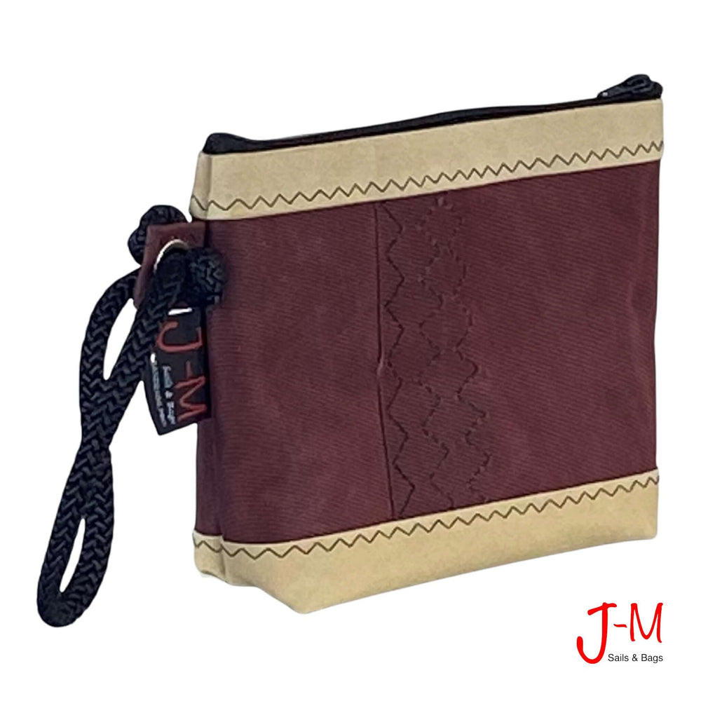 Pouch Hotel, dacron bordeaux / beige sailcloth and canvas handmade in Italy by J-M Sails and Bags. 45° view