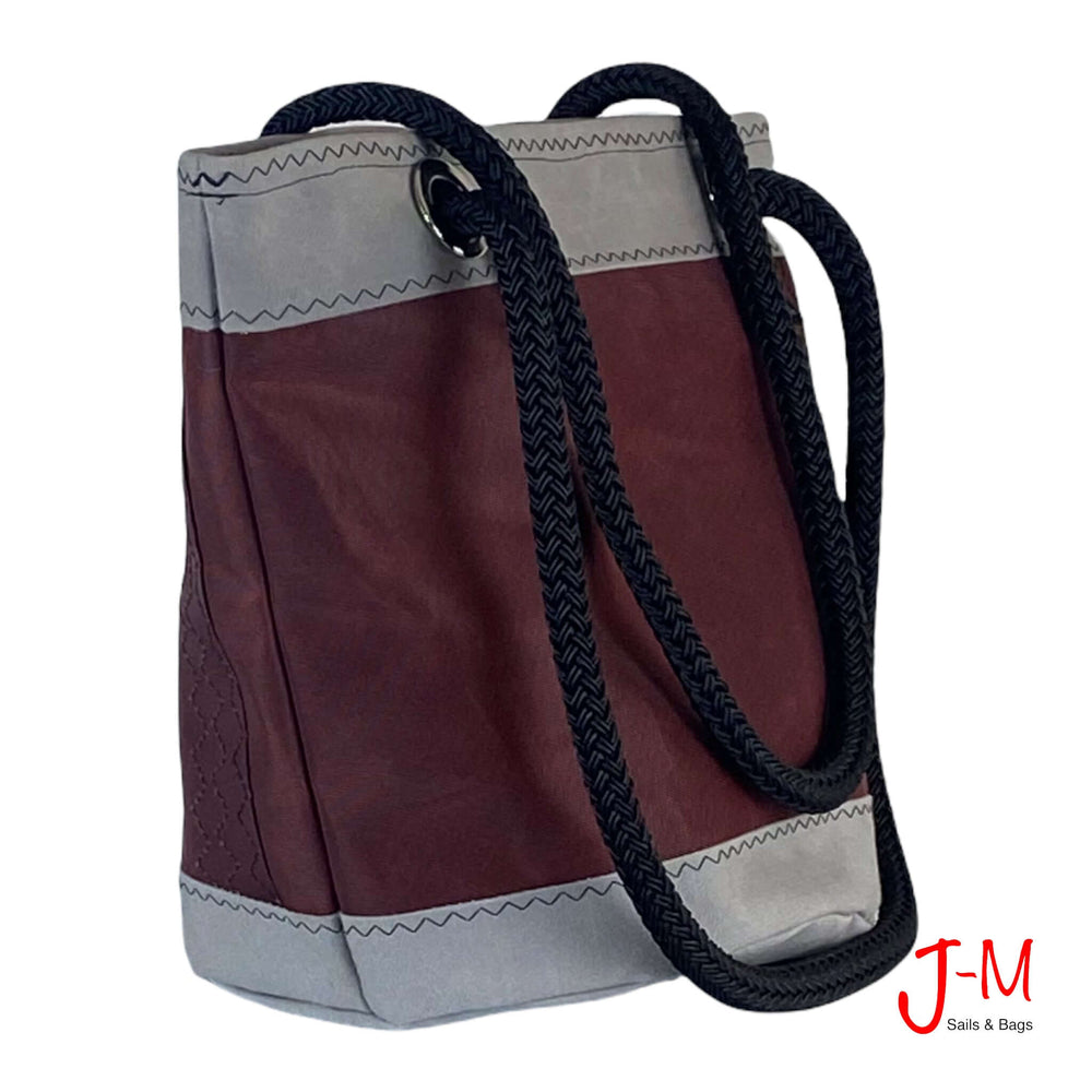 Shoulder bag "Lima medium", dacron bordeaux  sail,grey nautical canvas handmade in Italy by J-M Sails and Bags. 45° view
